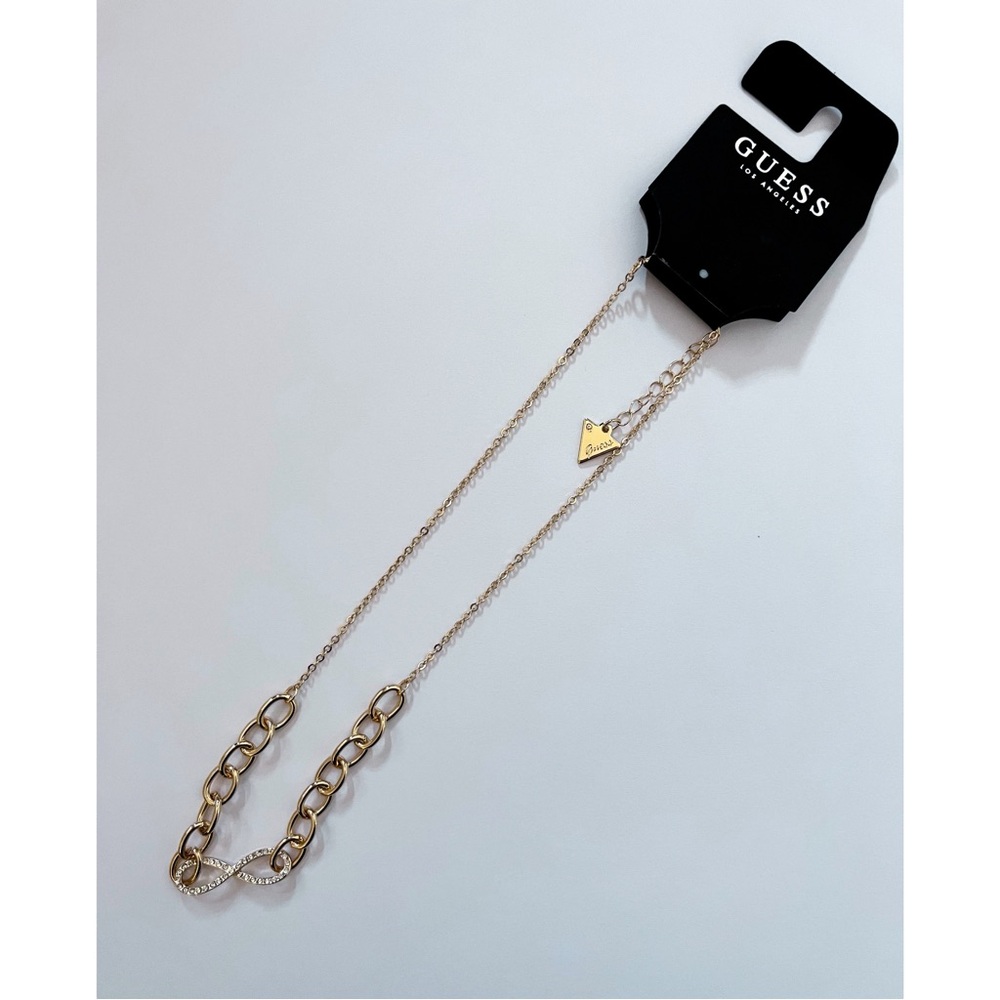 NWT ♾️ GUESS NECKLACE